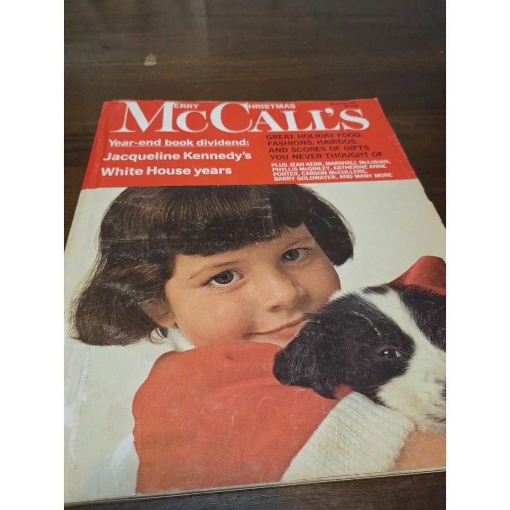 Vintage McCall's Magazine December 1967 Christmas Jackie Kennedy White House